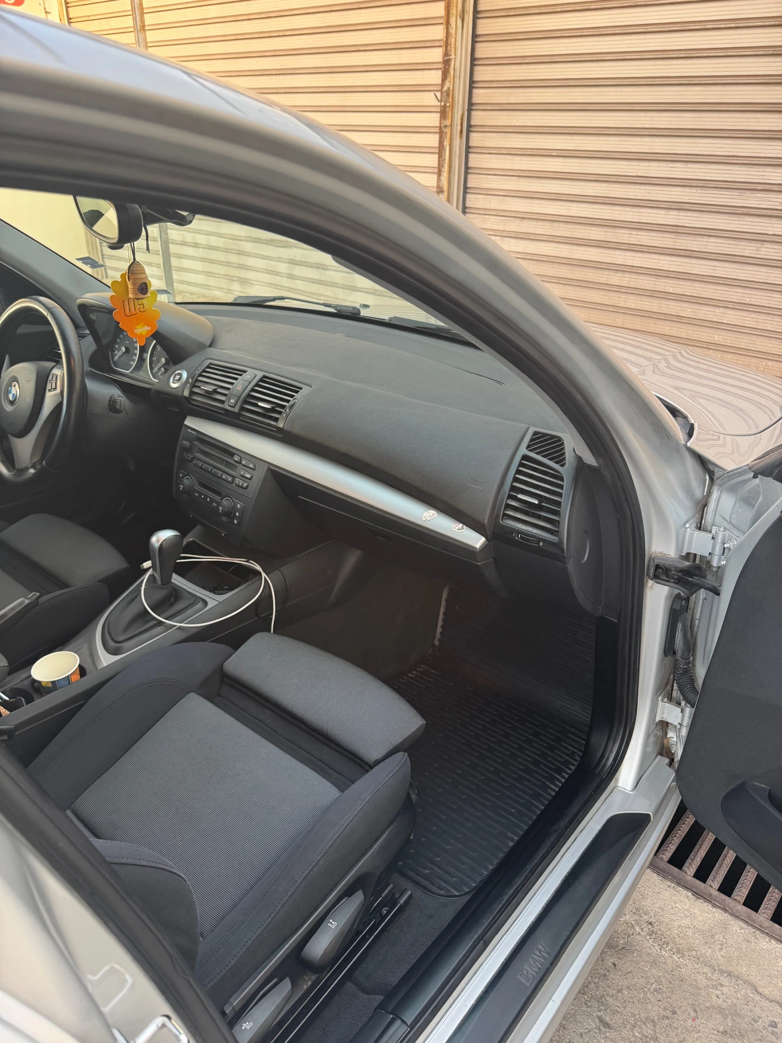BMW 120  - изображение 7