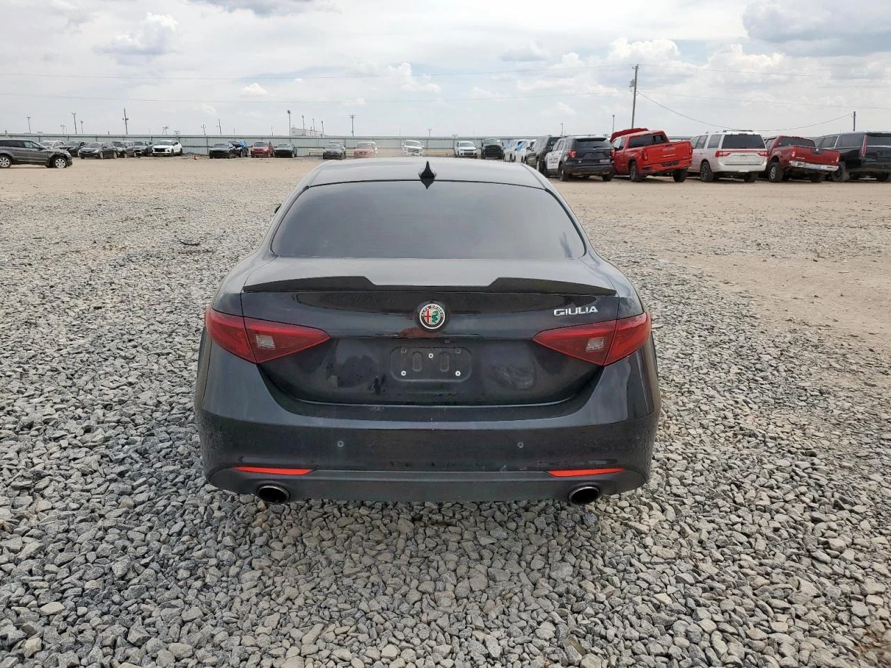 Alfa Romeo Giulia Ti 280кс * Възможност за Лизинг*  - изображение 6