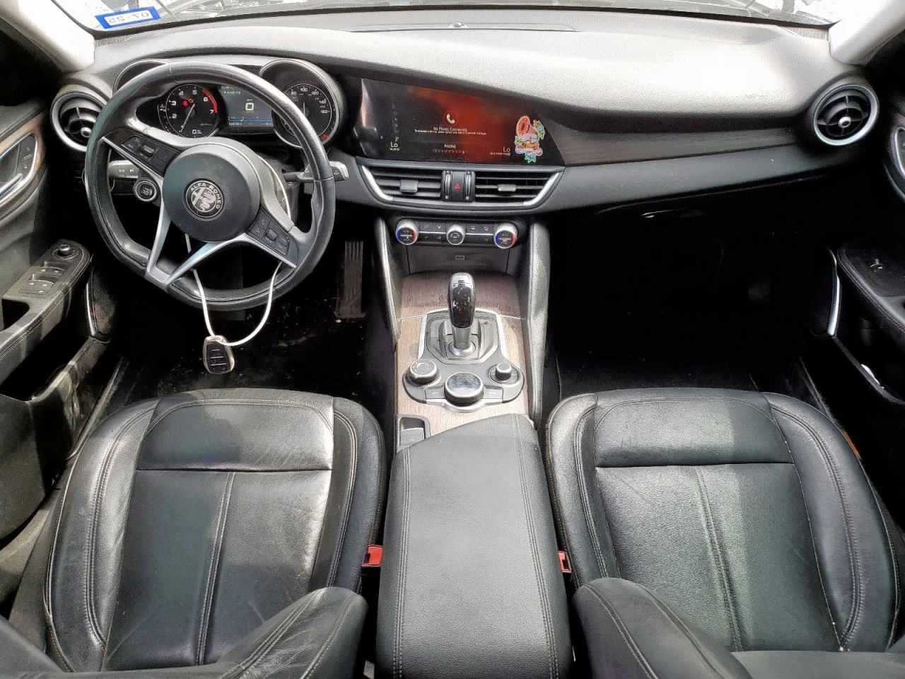 Alfa Romeo Giulia Ti 280кс * Възможност за Лизинг*  - изображение 8