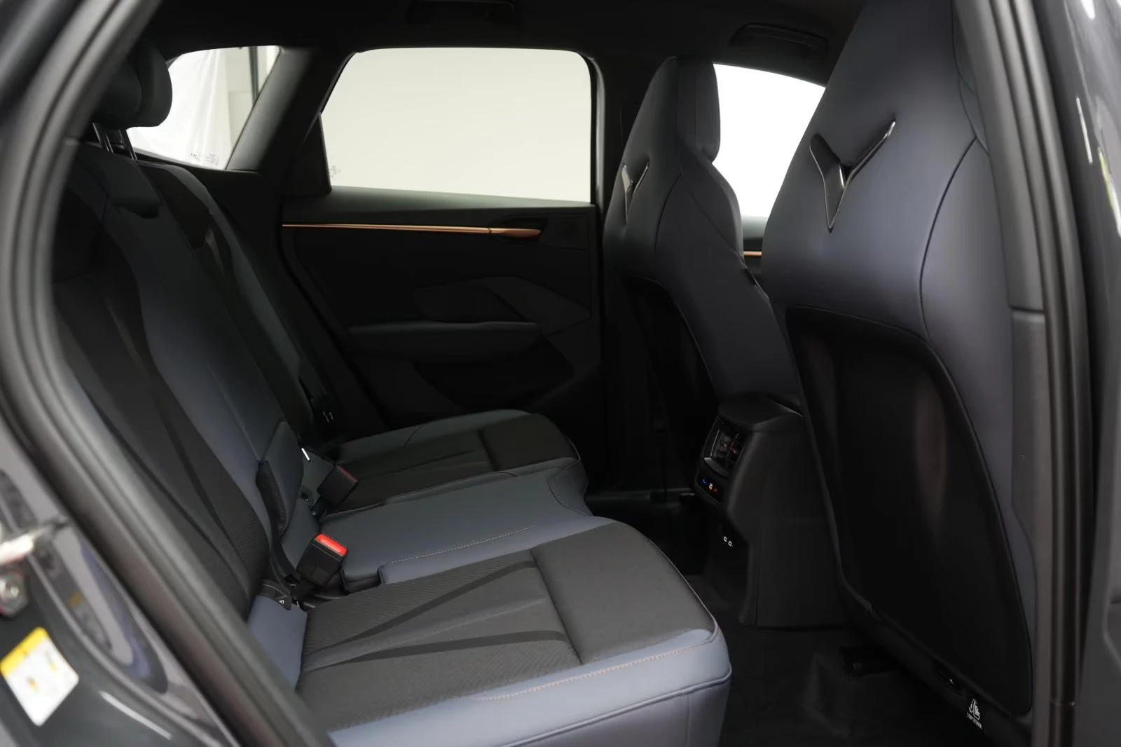 Cupra Terramar 1.5eTSI/150HP/DSG/ACC/CAM/NAVI/KLESS/457g | Mobile.bg   14