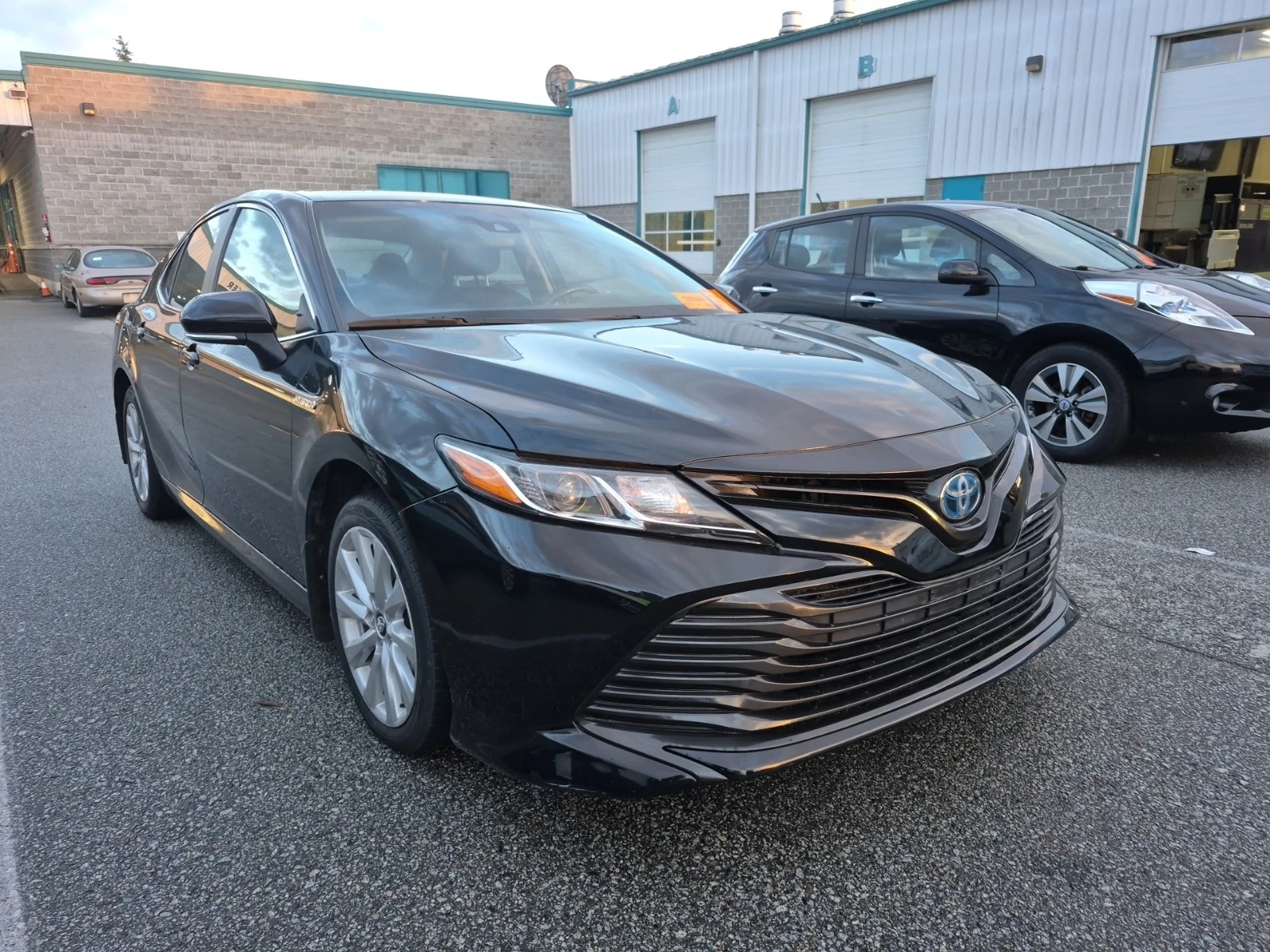 Toyota Camry LE * * CARFAX * * АВТО КРЕДИТ * *  - изображение 2