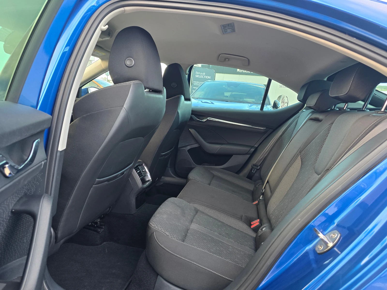 Skoda Octavia 1.5 E-TECH DSG | Mobile.bg — изображение 7