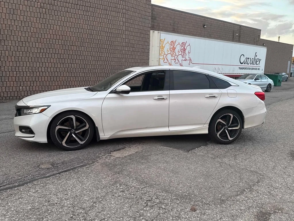 Honda Accord * Sport * CARFAX * БЕЗ ПЪРВОНАЧАЛНА ВНОСКА - изображение 2