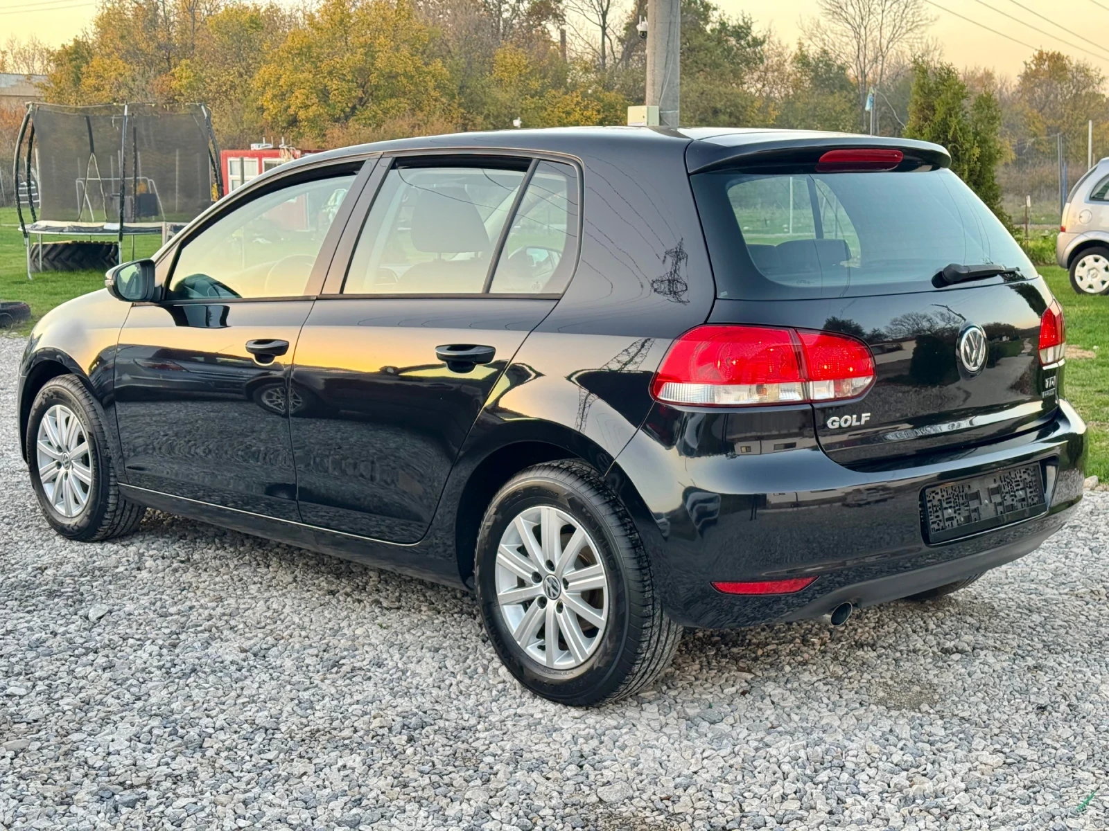 VW Golf 1.6 TDI  | Mobile.bg   6