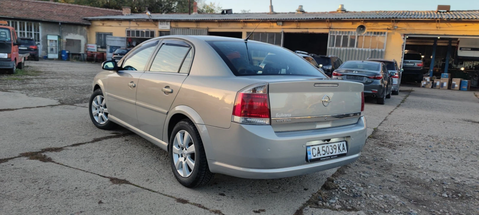 Opel Vectra 1.8 16V - изображение 6