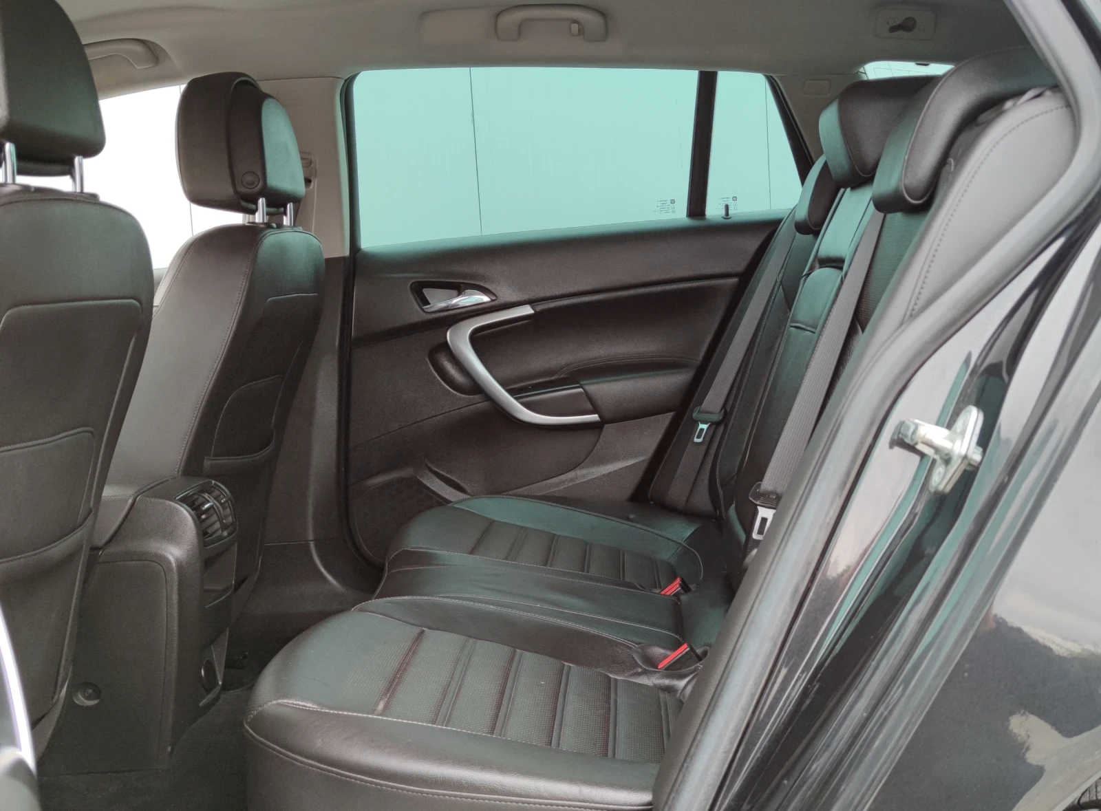 Opel Insignia 2.0CDTI* 131�.�*  | Mobile.bg � ����������� 11