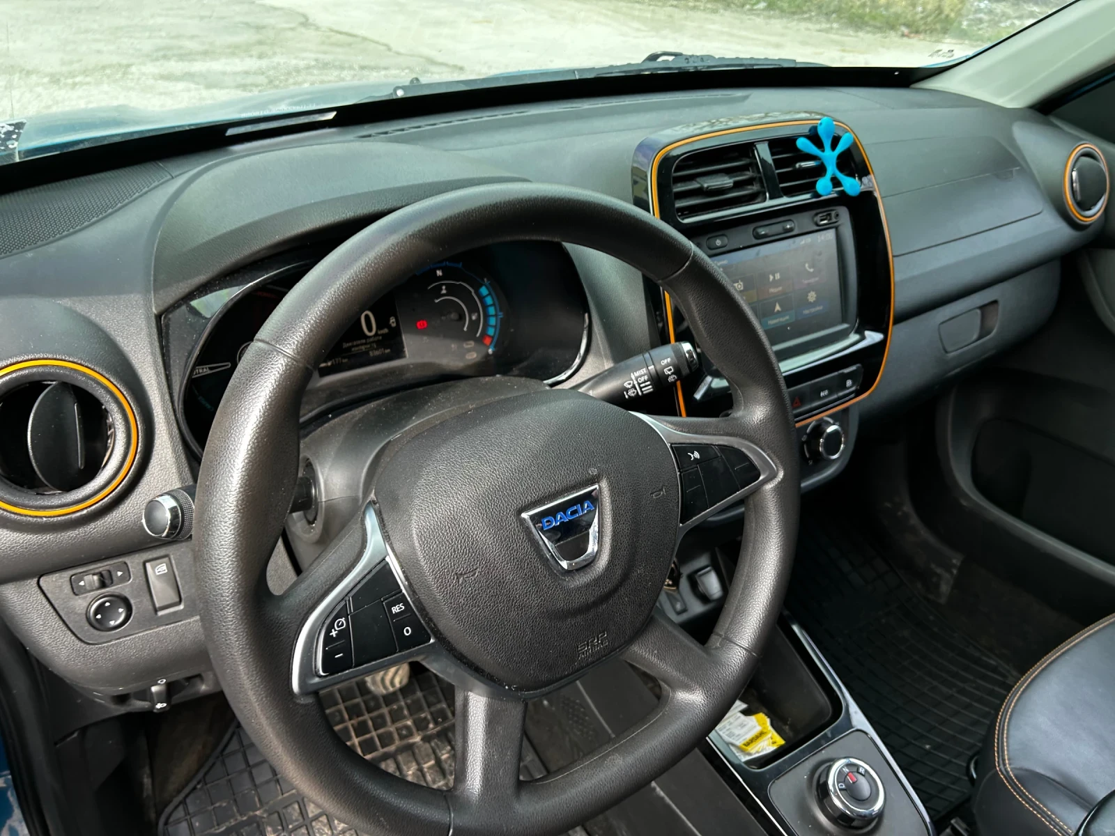 Dacia Spring  - изображение 5