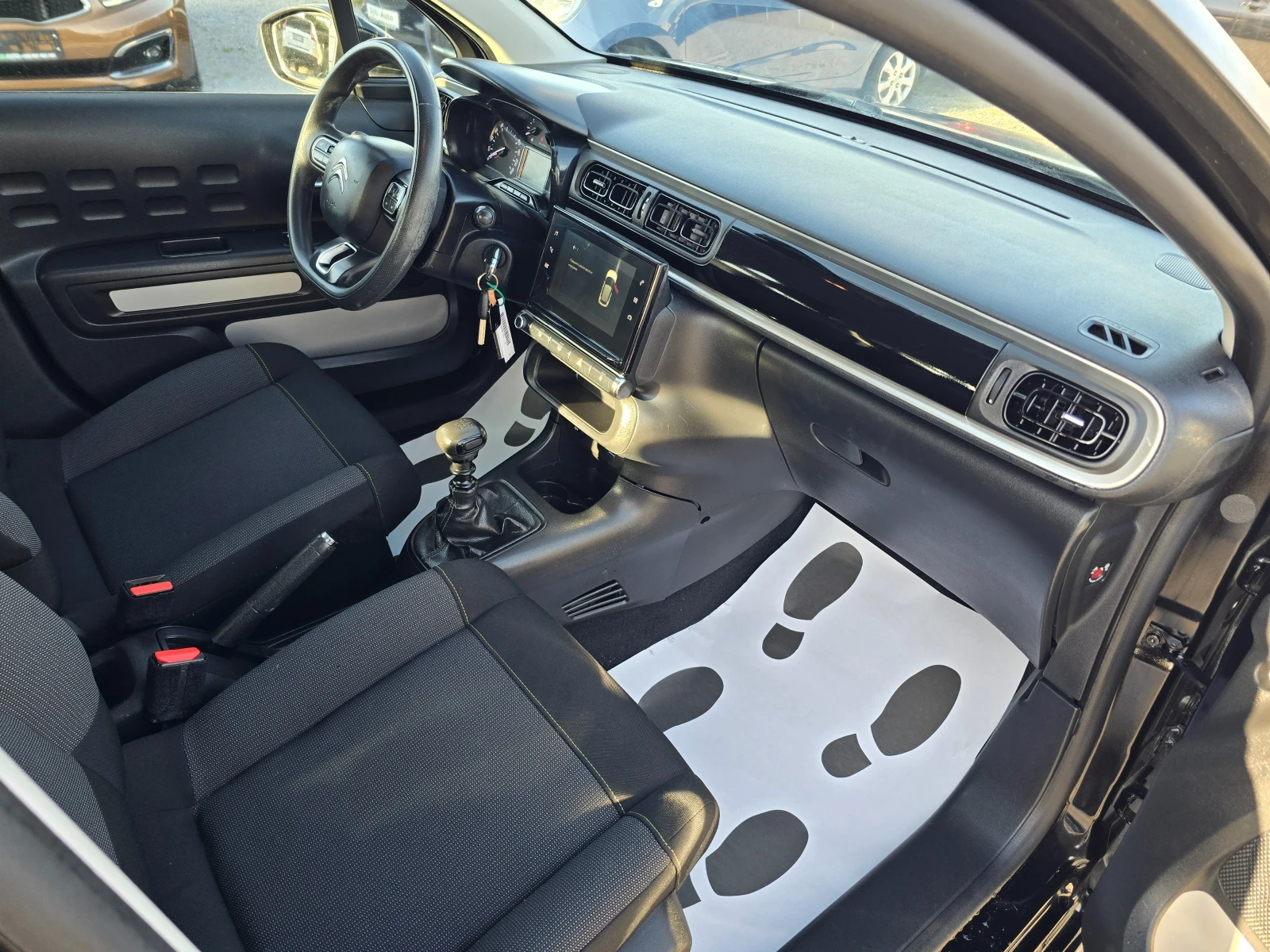 Citroen C3 1.5HDI-102k.c-FACE-NAVI, снимка 11 - Автомобили и джипове - 53816465