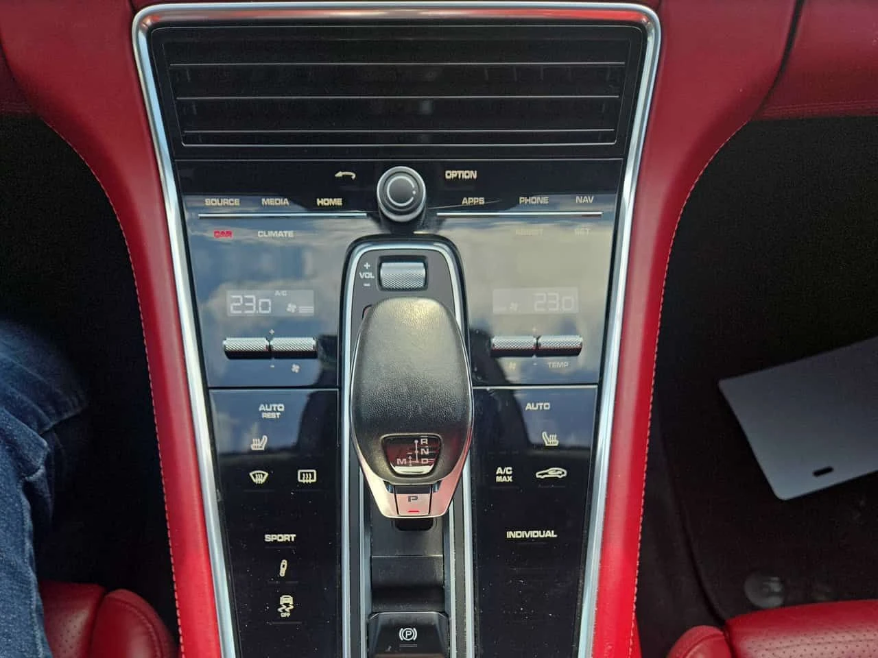 Porsche Panamera  4 /CARFAX/BOSE/MATRIX, снимка 10 - Автомобили и джипове - 53936494