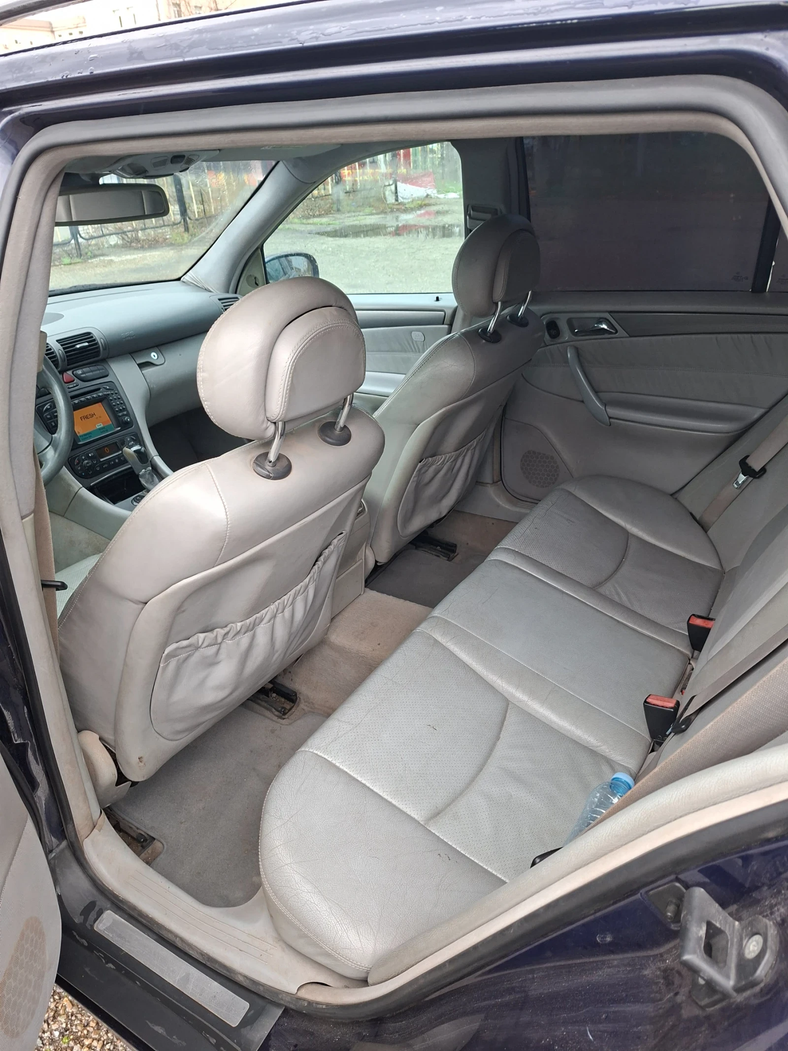 Mercedes-Benz C 220 2.2 143, снимка 6 - Автомобили и джипове - 54010204