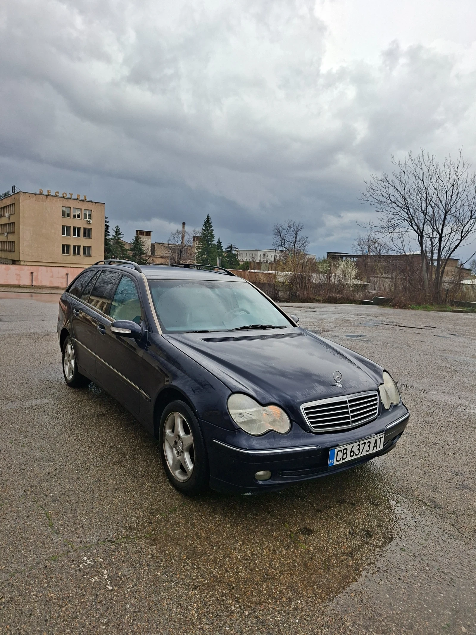 Mercedes-Benz C 220 2.2 143, снимка 2 - Автомобили и джипове - 54010204