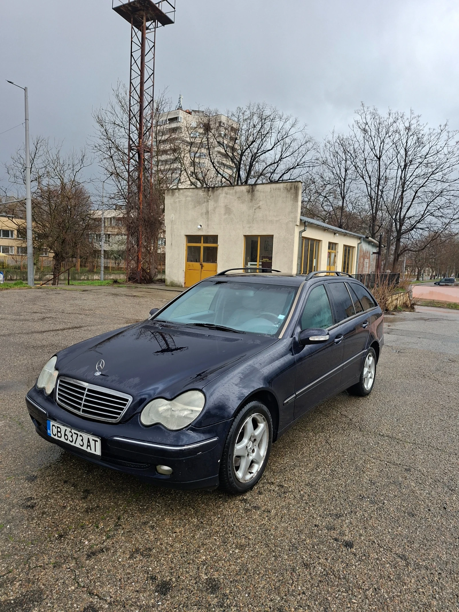 Mercedes-Benz C 220 2.2 143