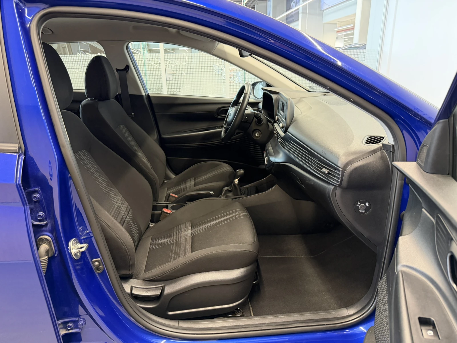 Hyundai I20 CLASSIC, снимка 15 - Автомобили и джипове - 54117907