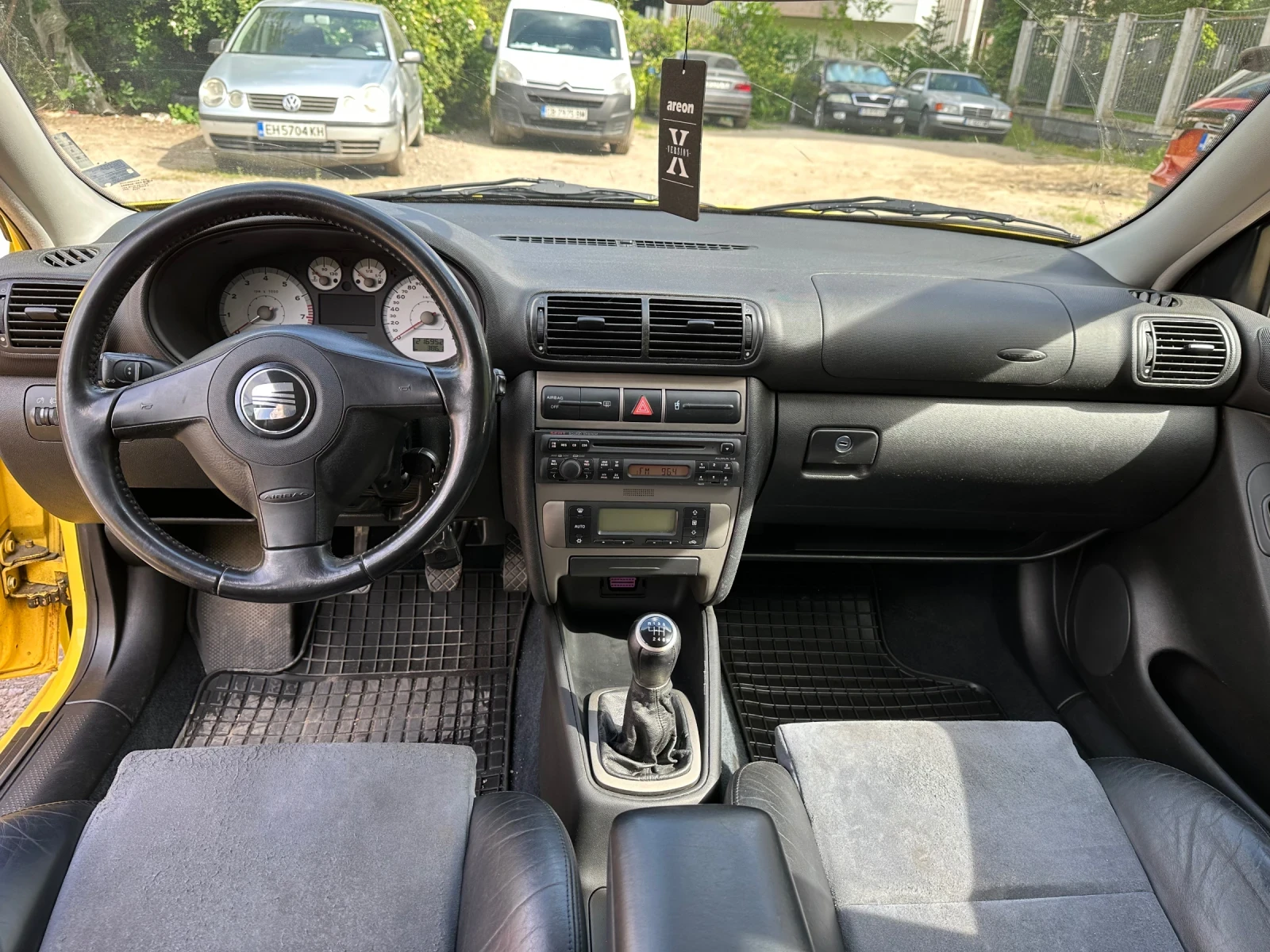 Seat Leon 1.8Т FR 180HP (AUQ), снимка 14 - Автомобили и джипове - 54724655