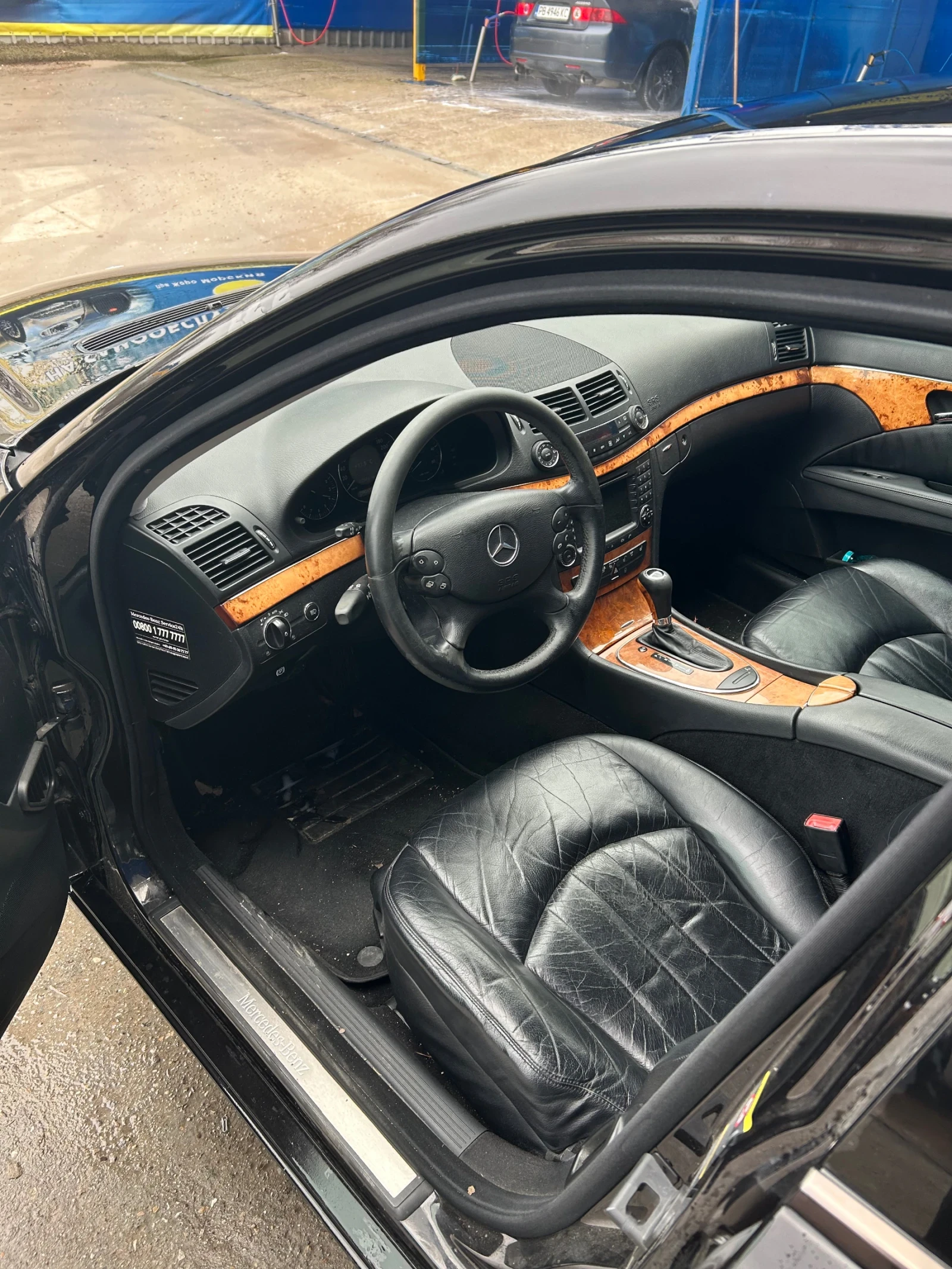 Mercedes-Benz E 280 3.0 7G tronic фейслифт, снимка 17 - Автомобили и джипове - 54729237