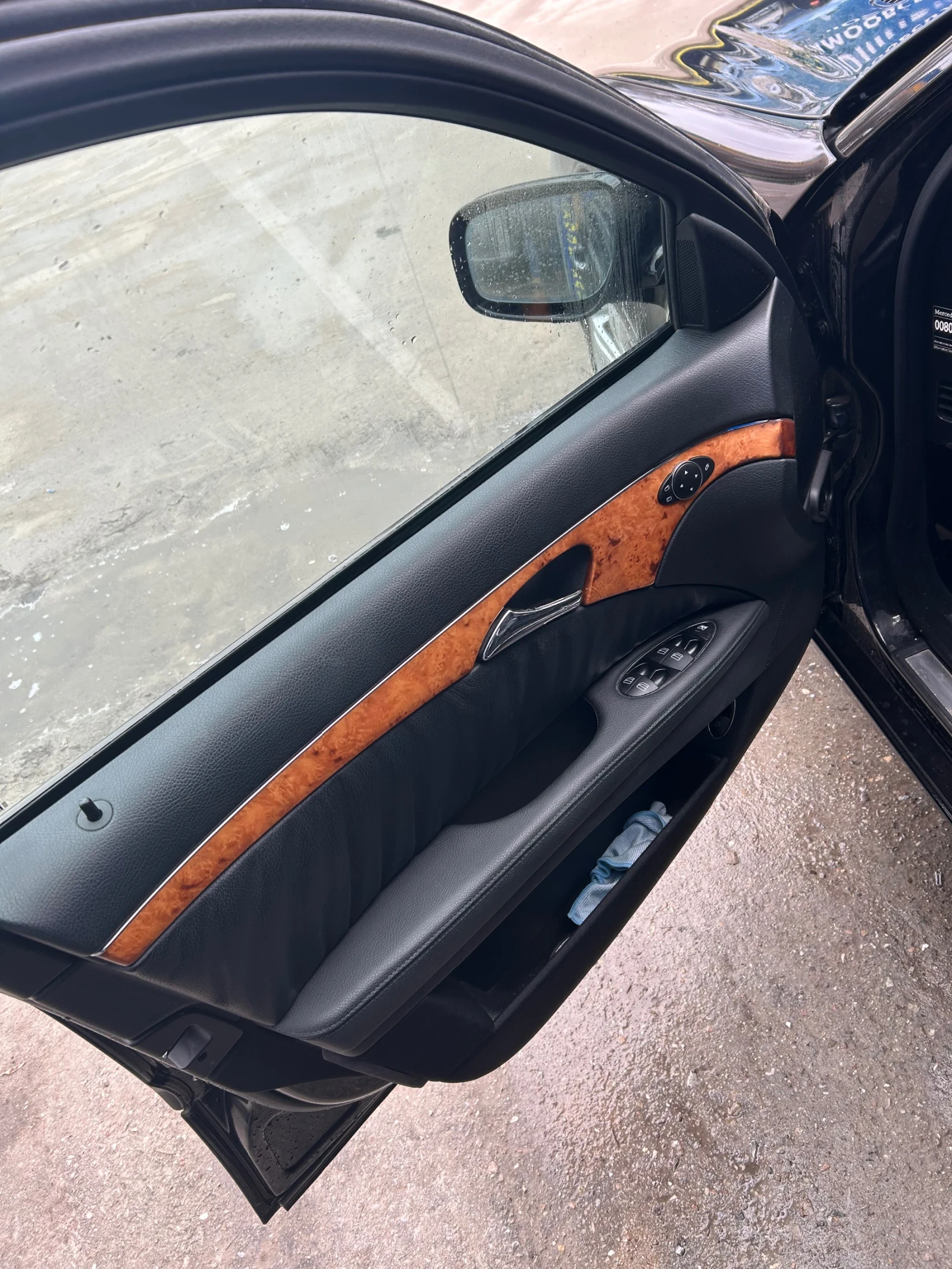 Mercedes-Benz E 280 3.0 7G tronic фейслифт, снимка 16 - Автомобили и джипове - 54729237
