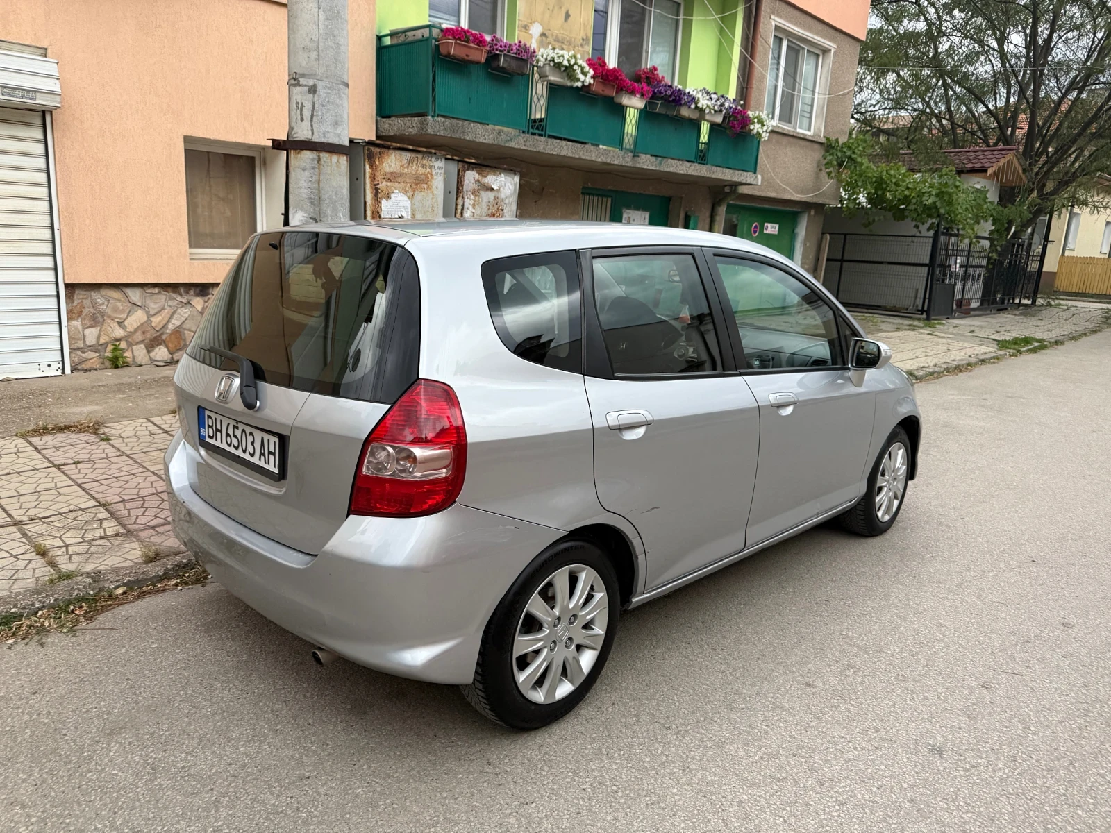 Honda Jazz, снимка 5 - Автомобили и джипове - 54817631