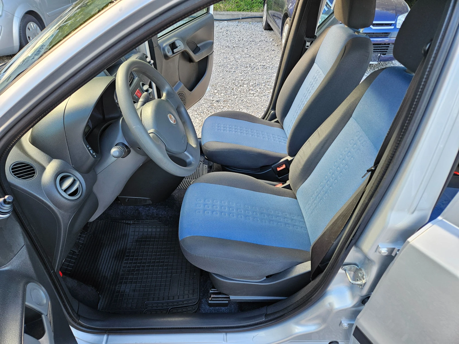 Fiat Panda 1.25 бензин 70кс, снимка 9 - Автомобили и джипове - 54946847