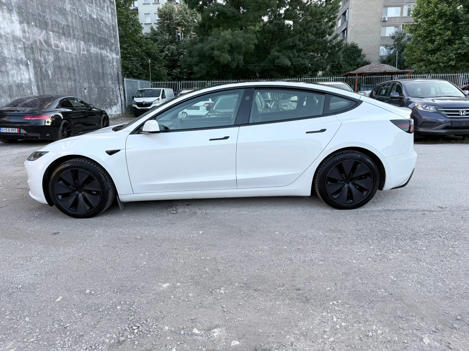 Tesla Model 3 Швейцария, снимка 8 - Автомобили и джипове - 54974143