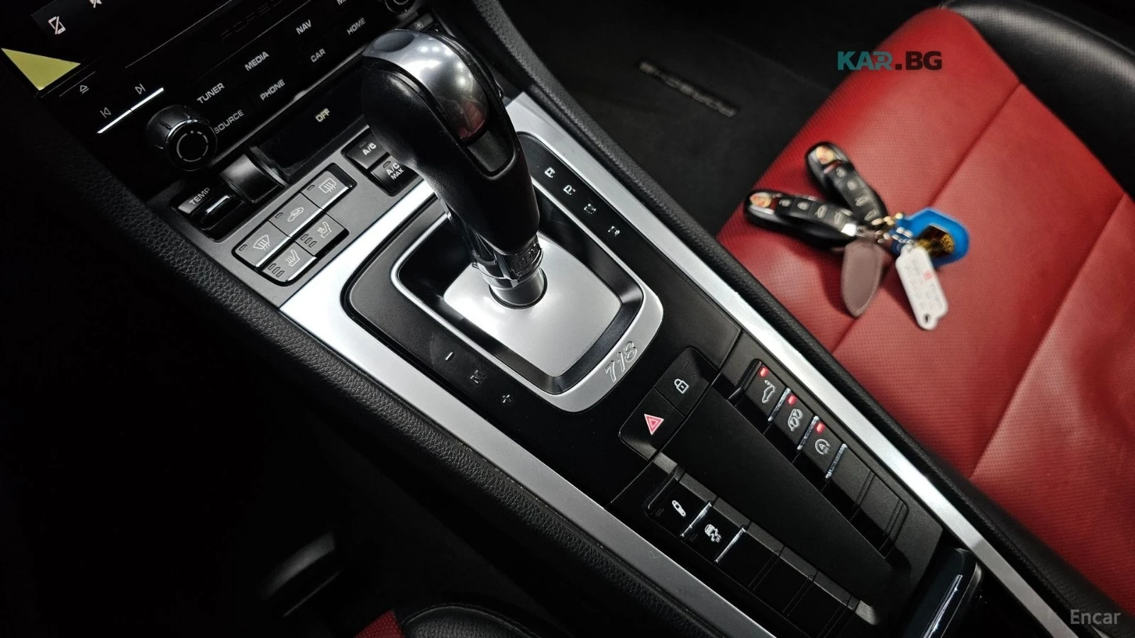 Porsche Cayman 2.0* КОЖА* ОБДУХВ* КАМЕРА, снимка 8 - Автомобили и джипове - 55362608