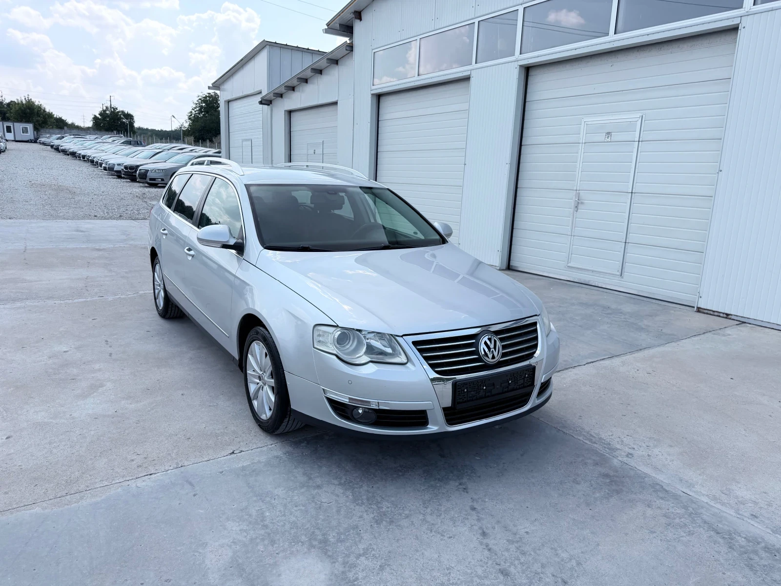 VW Passat 2.0tdi 140k.c* Highline* Common-Rail* * UNIKAT* , снимка 13 - Автомобили и джипове - 55597818