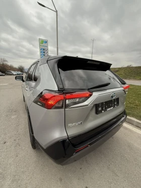 Toyota Rav4 HYBRID КАТО НОВА 130000км, снимка 5