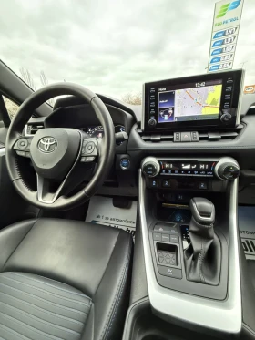 Toyota Rav4 HYBRID КАТО НОВА 130000км, снимка 10