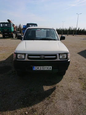 Toyota Hilux - 11000 лв. - 41759512 | Car24.bg