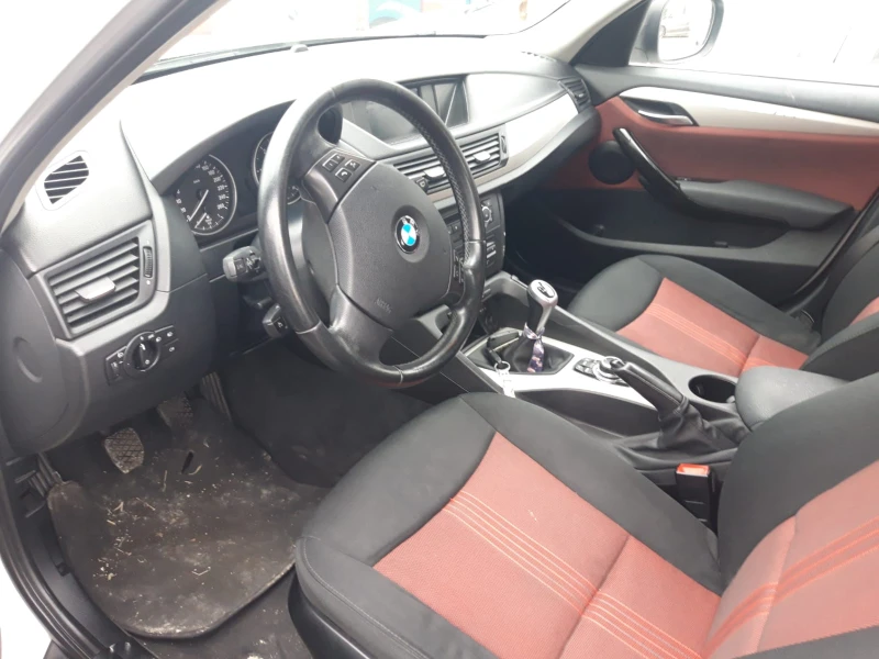 BMW X1 2.0D XDRIVE, снимка 6 - Автомобили и джипове - 48629012