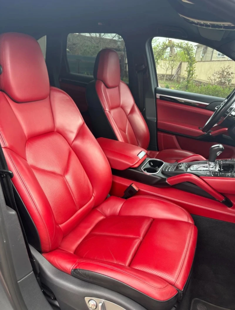 Porsche Cayenne 4.2 TDI* FACE* GTS PACK* ТЕГЛИЧ* , снимка 8 - Автомобили и джипове - 53030704