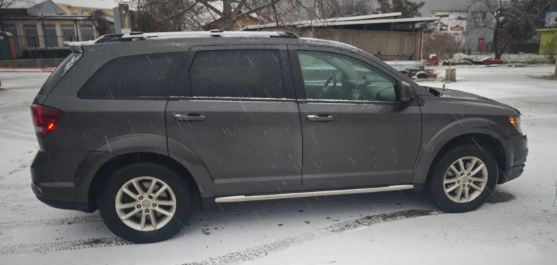 Dodge Journey 3.6 Crossroad, снимка 6 - Автомобили и джипове - 53060695