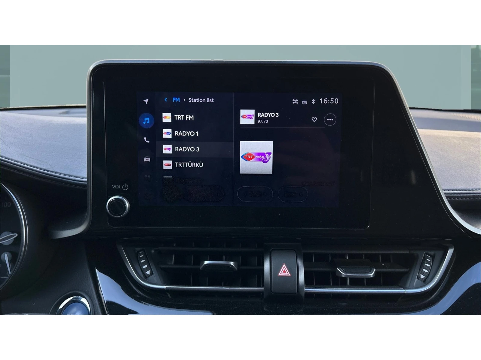 Toyota C-HR    490 . | Mobile.bg   15