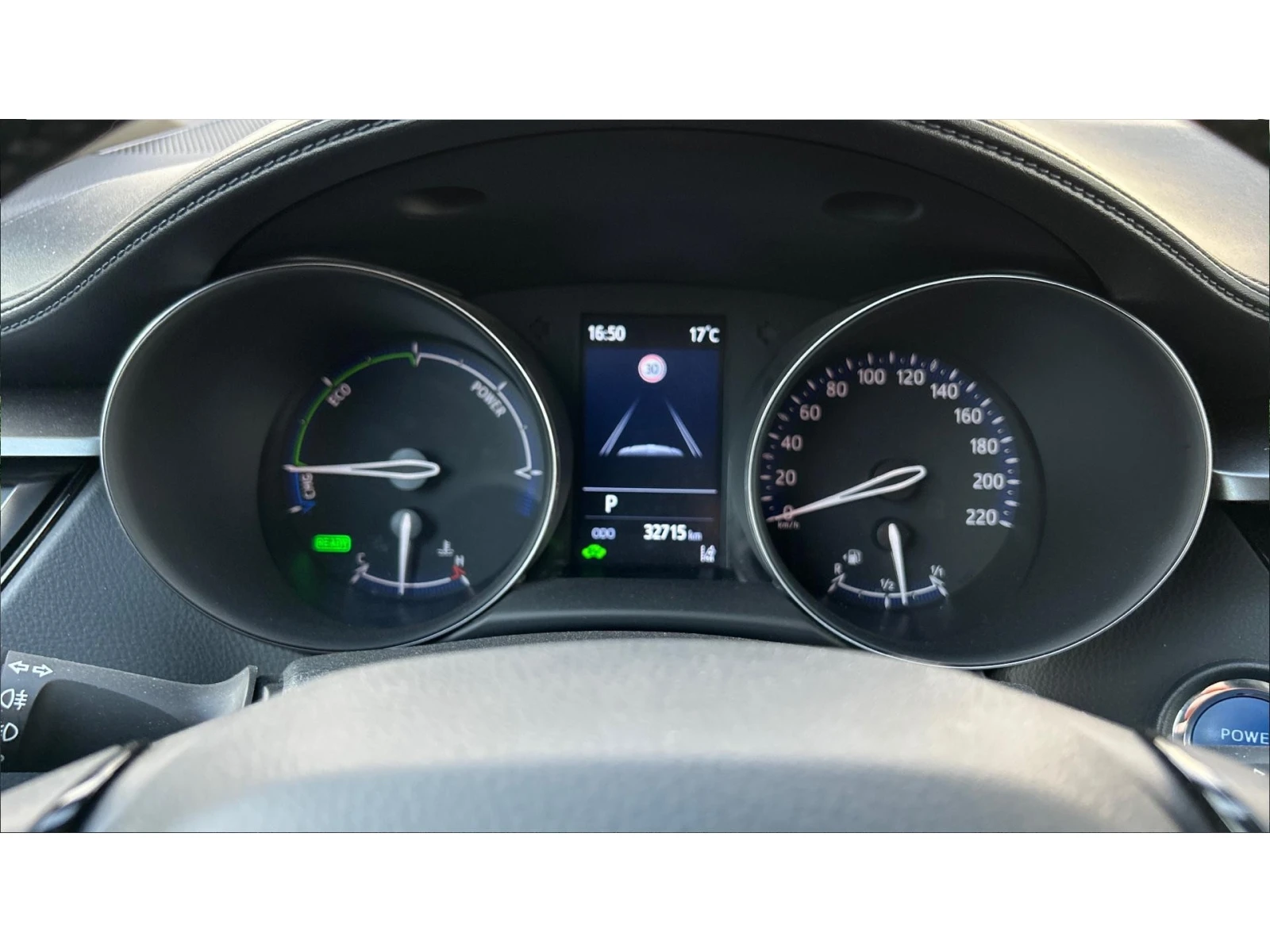 Toyota C-HR    490 . | Mobile.bg   14