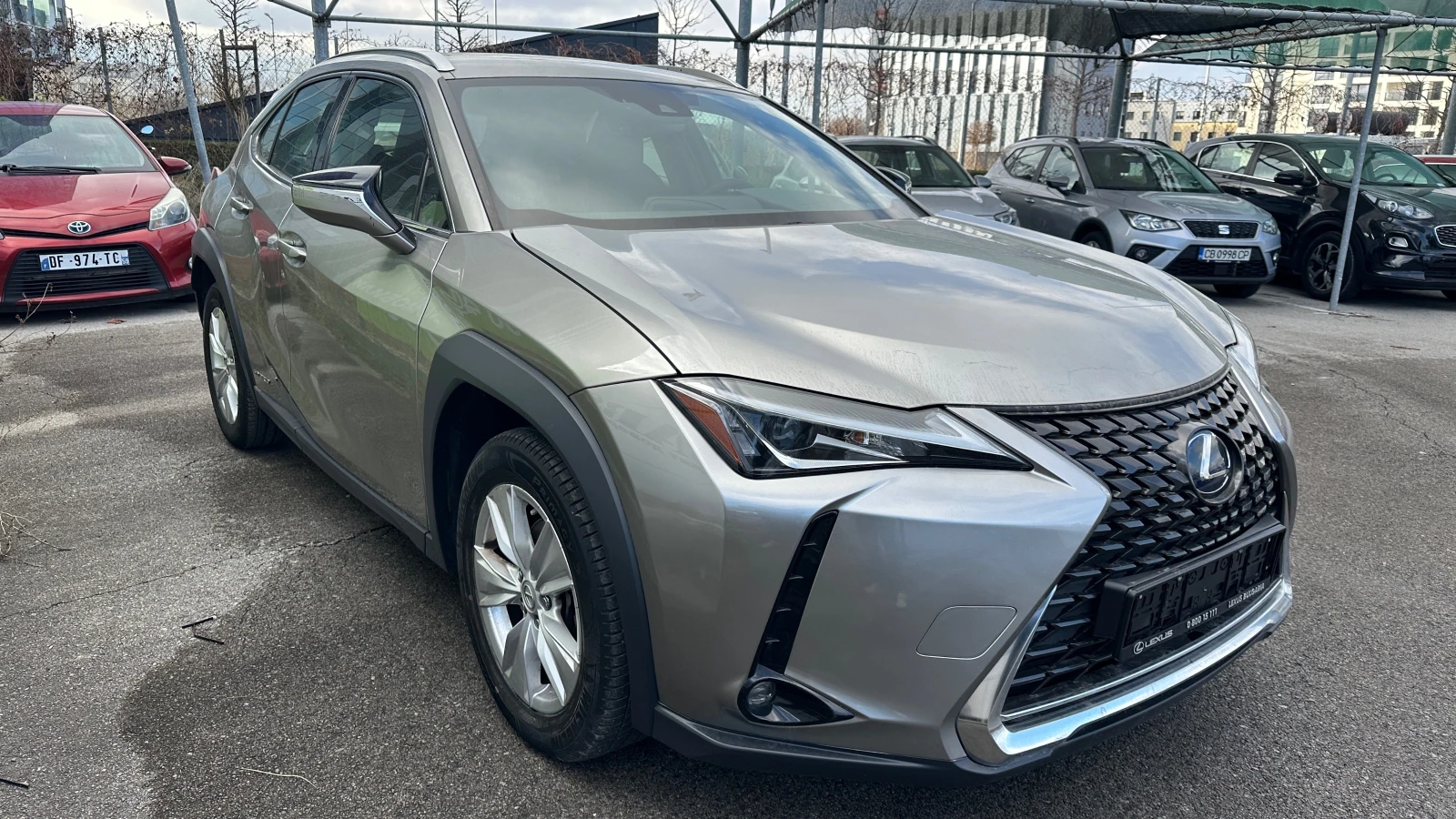 Lexus UX 250h Hybrid Гаранция - изображение 2