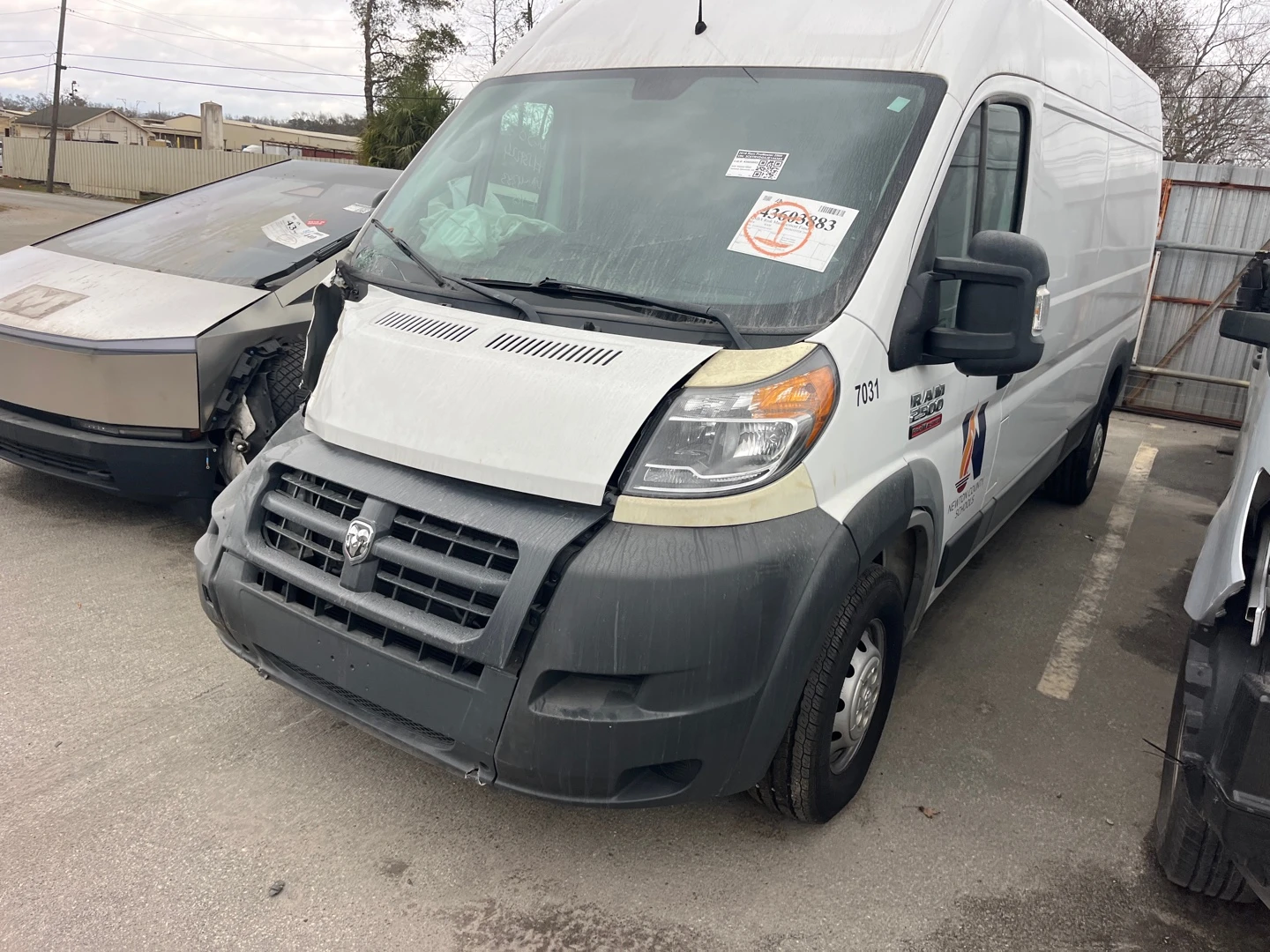 Dodge Ram RROMASTER 2500 HIGH ROOF / ��������� � ������ | Mobile.bg � ����������� 1