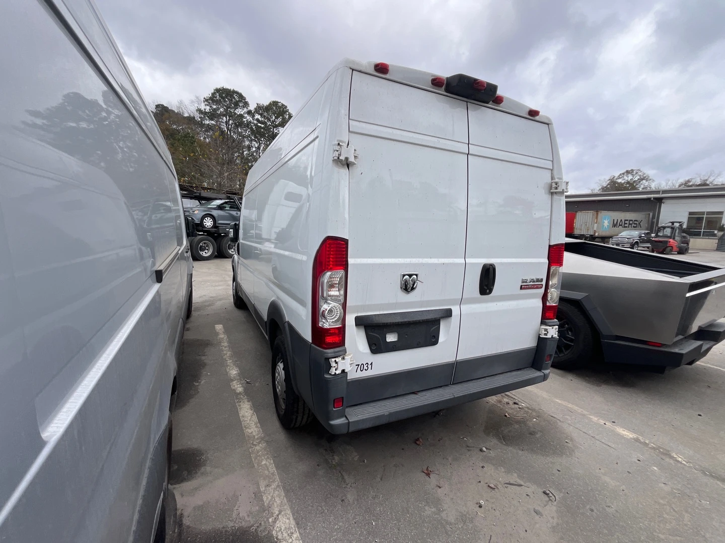 Dodge Ram RROMASTER 2500 HIGH ROOF / НАТОВАРЕН И ПЪТУВА - изображение 3