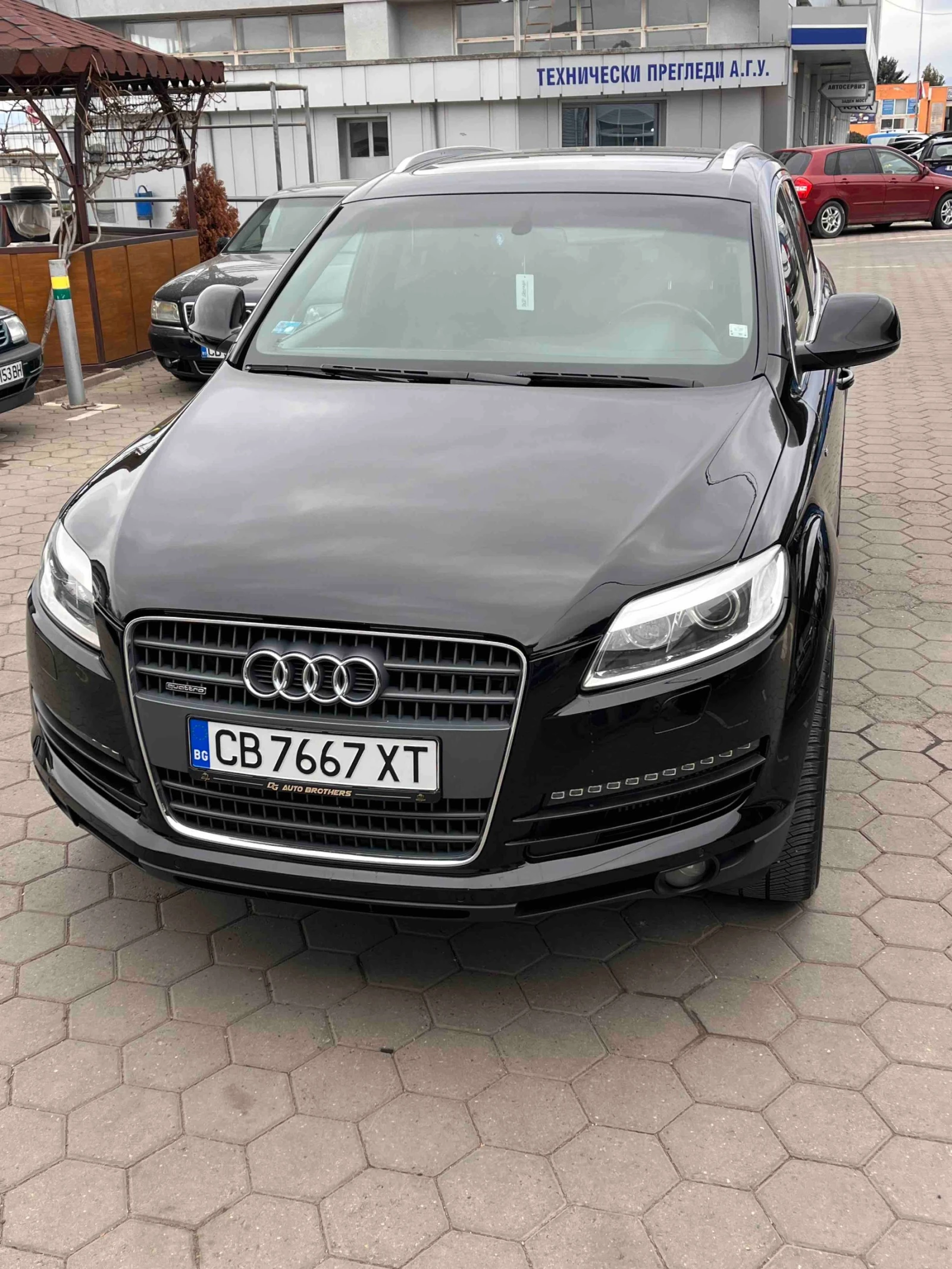 Audi Q7 INDIVIDUAL, снимка 2 - Автомобили и джипове - 53952595