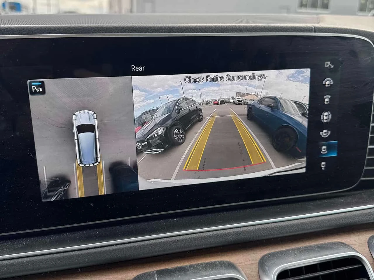 Mercedes-Benz GLS 450 4MATIC* DISTRONIC* 360* HUD* BURMESTER* , снимка 16 - Автомобили и джипове - 54422993