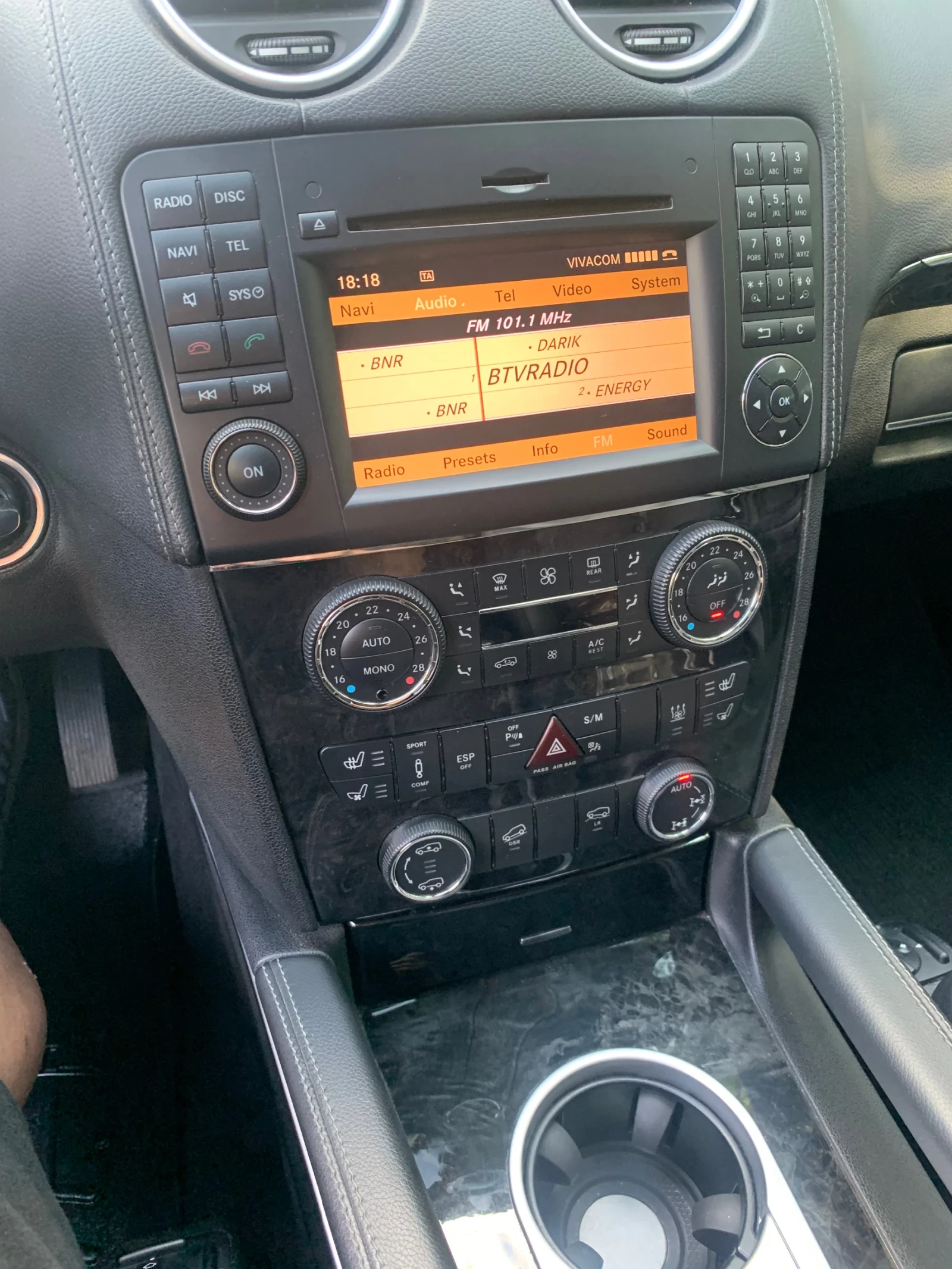 Mercedes-Benz GL 350, снимка 8 - Автомобили и джипове - 54631583