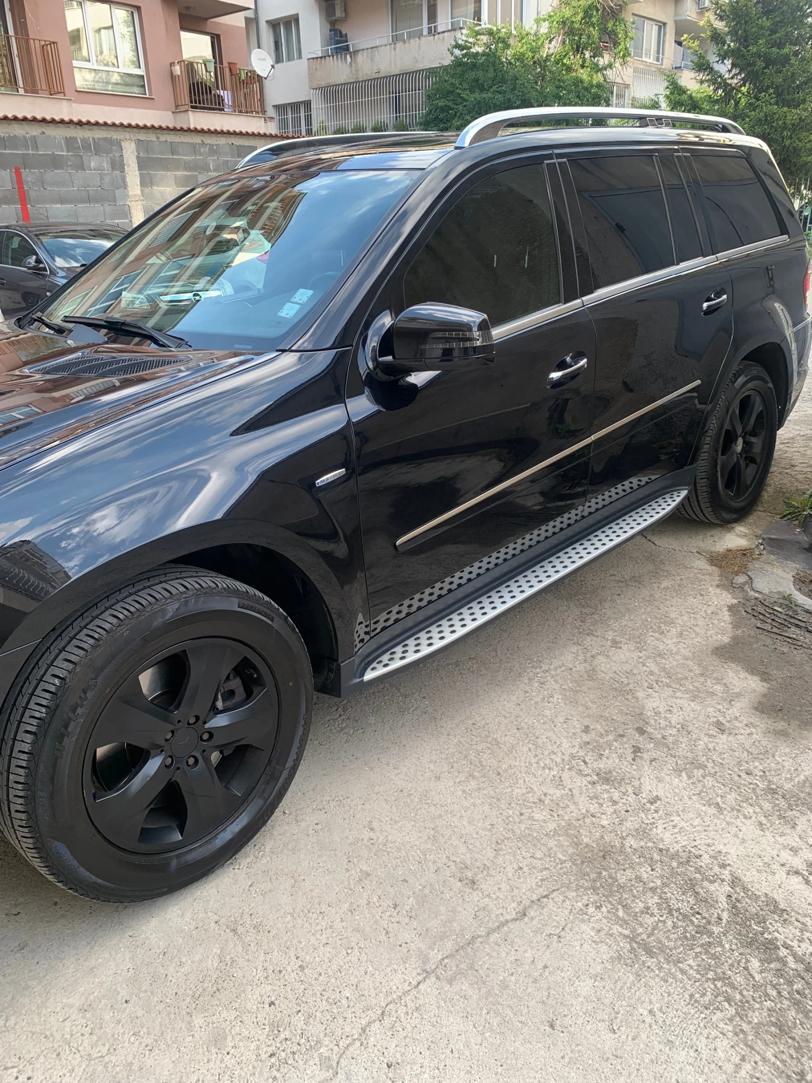 Mercedes-Benz GL 350, снимка 2 - Автомобили и джипове - 54631583