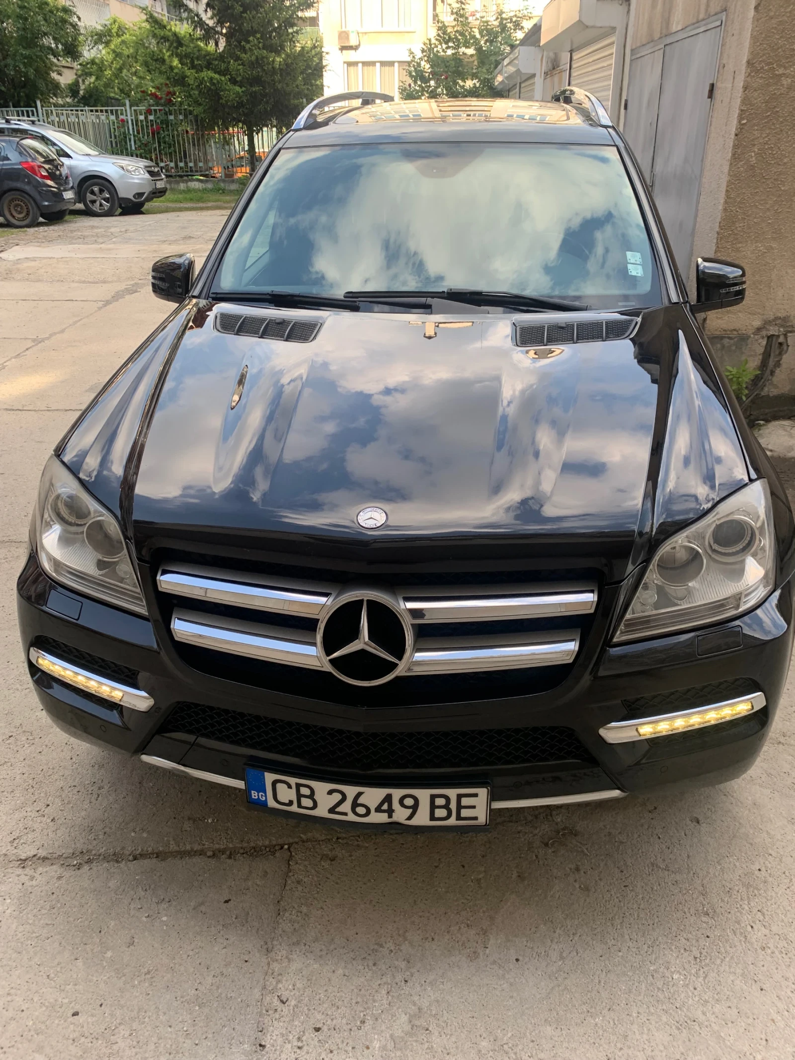 Mercedes-Benz GL 350, снимка 3 - Автомобили и джипове - 54631583