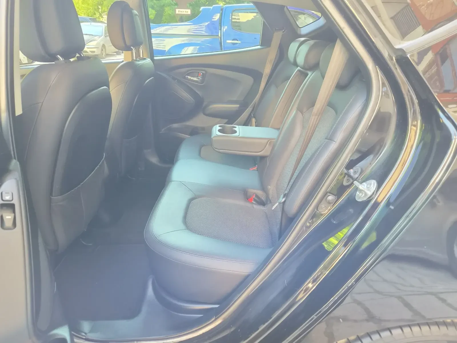 Hyundai IX35 2.0i AUTOMAT 4X4 163ps EURO5b 165573km, снимка 8 - Автомобили и джипове - 54988001