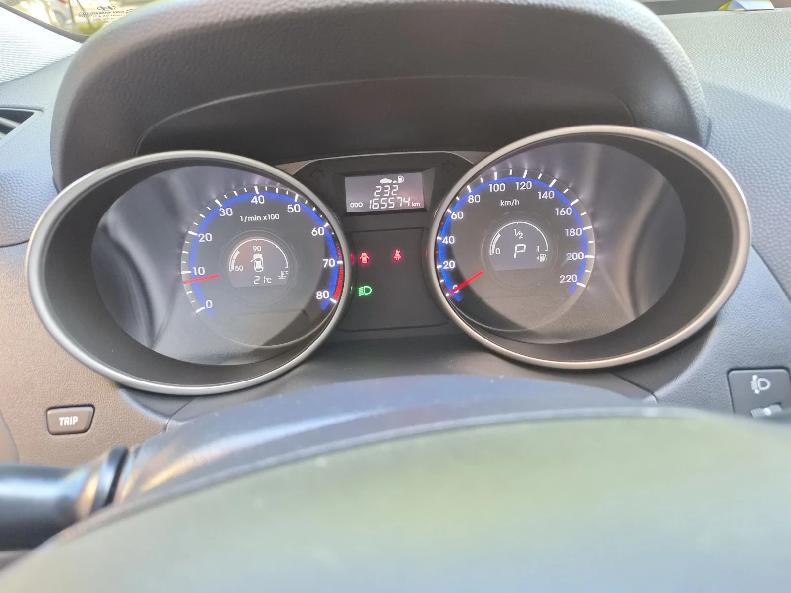 Hyundai IX35 2.0i AUTOMAT 4X4 163ps EURO5b 165573km, снимка 9 - Автомобили и джипове - 54988001