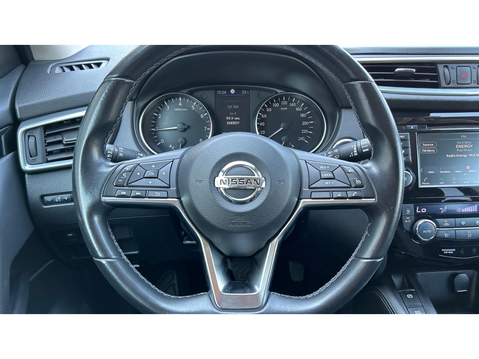 Nissan Qashqai DIG-T N-Connecta, Месечна вноска от 220  , снимка 13 - Автомобили и джипове - 55146855
