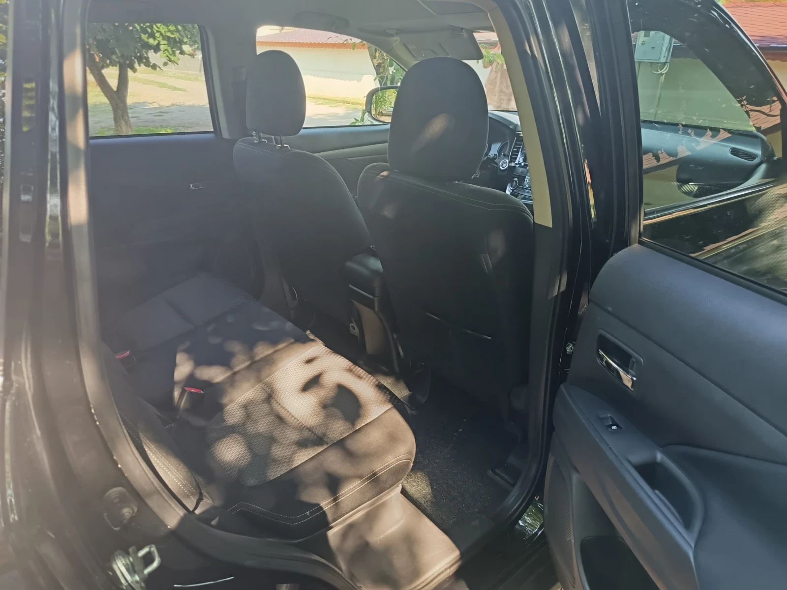 Mitsubishi Outlander 2.2 | Mobile.bg � ����������� 10