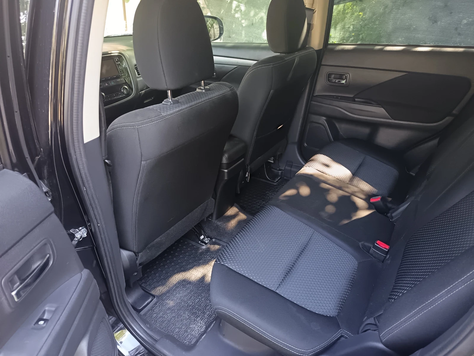 Mitsubishi Outlander 2.2 | Mobile.bg � ����������� 9