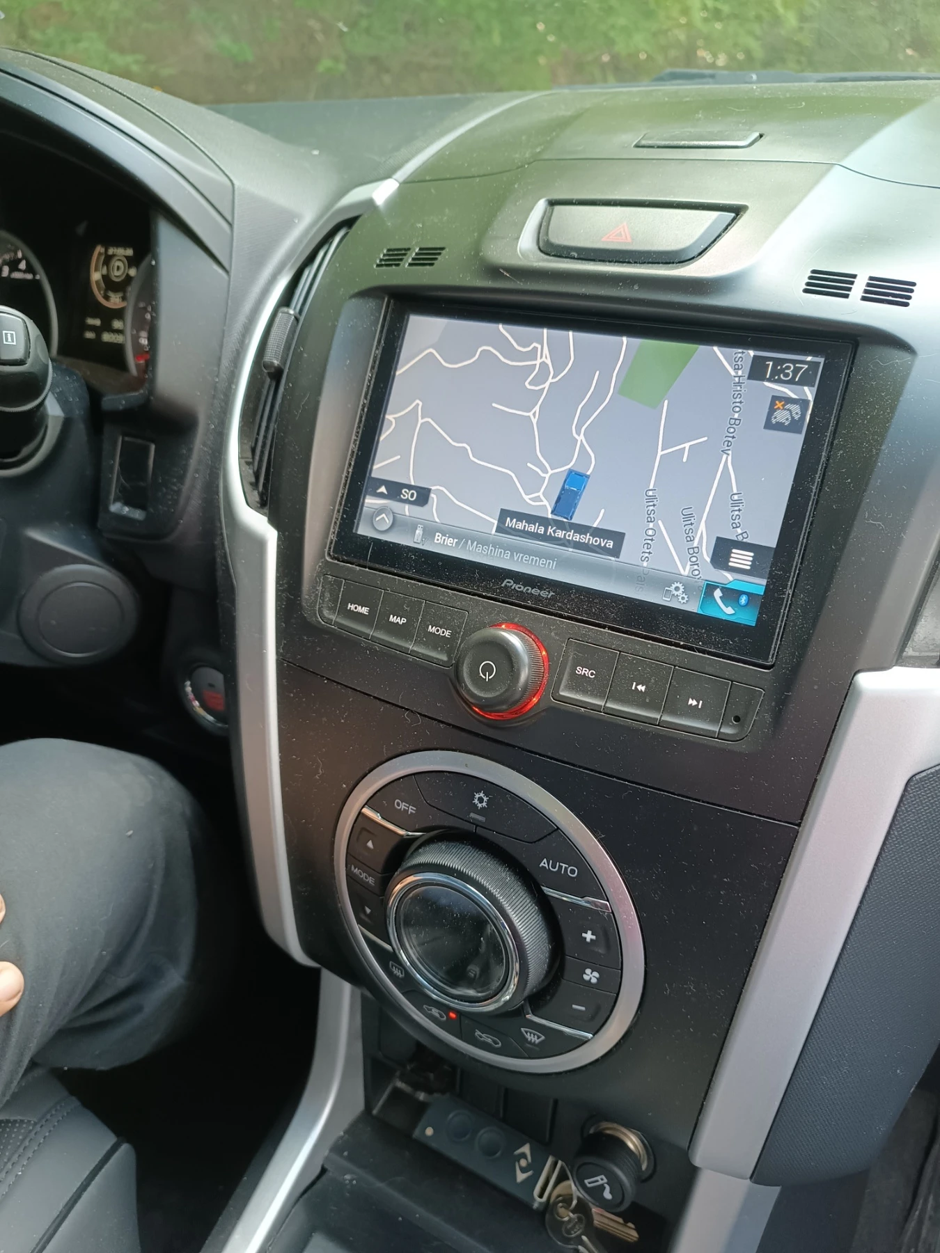 Isuzu D-max | Mobile.bg � ����������� 11
