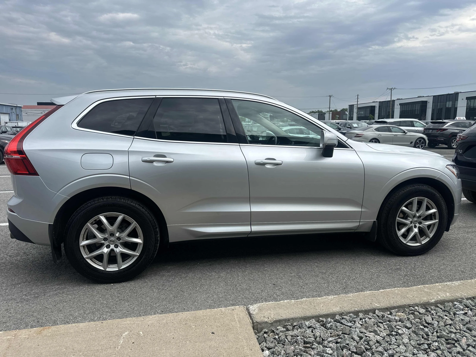 Volvo XC60 ПАНО / ПРОГНОЗНА ЦЕНА до БГ, снимка 3 - Автомобили и джипове - 55578802