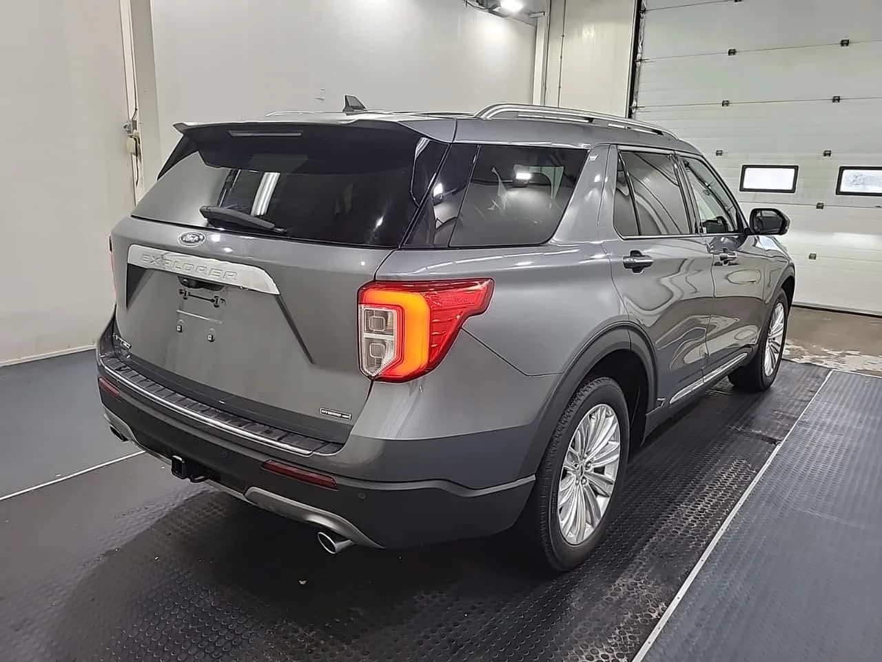 Ford Explorer * LIMITED * АВТОКРЕДИТ БЕЗ ПЪРВОНАЧАЛНА ВНОСКА* , снимка 3 - Автомобили и джипове - 55764767