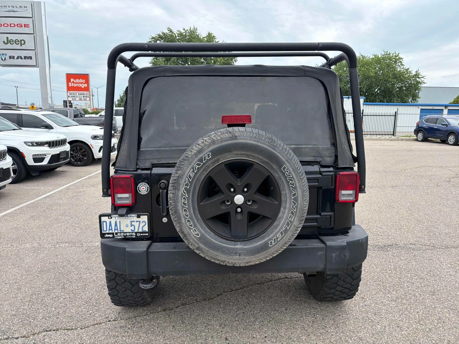 Jeep Wrangler * Sport * АВТОКРЕДИТ БЕЗ ПЪРВОНАЧАЛНА ВНОСКА* , снимка 16 - Автомобили и джипове - 55899098